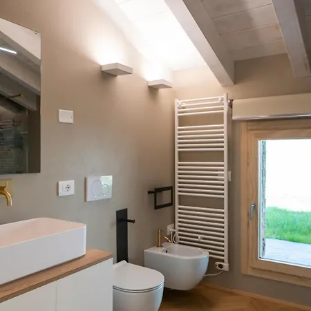 Villa Italy Homes - Sebino Relais Tavernola Bergamasca