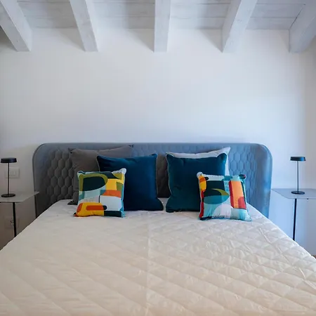 Italy Homes - Sebino Relais Villa *