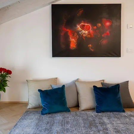 Villa Italy Homes - Sebino Relais